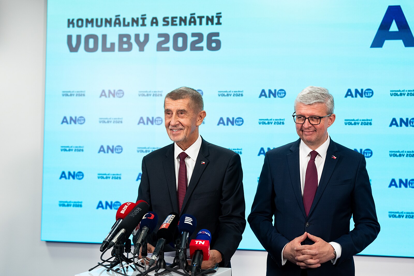Volební průzkum: ANO oslabilo, STAN posílil na nejlepší výsledek od loňských voleb