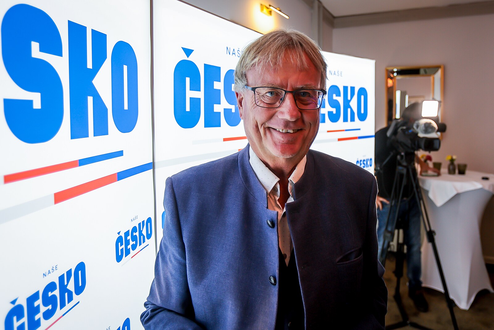 Naše Česko má nakročeno do Sněmovny, věří znovu zvolený senátor Fiala | Česko