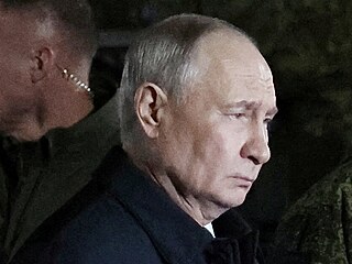 Ruský prezident Vladimir Putin na vojenské základn� �ebarkul v �eljabinské...