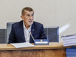 Zasedání vlády. Na snímku premiér Andrej Babi� (ANO). (12. �íjna 2026)
