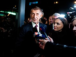 Volební �táb Hnutí ANO v Praze na Chodov�. Tisková konference Andrej Babi�....