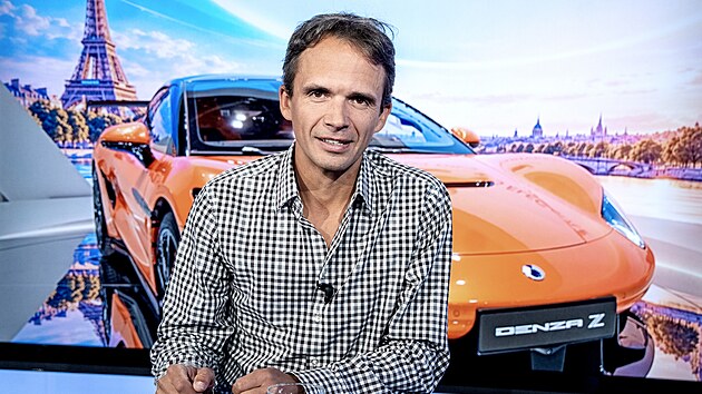 Hostem po�adu Rozst�el je Franti�ek Dvo�ák, vedoucí redakce Auto iDNES. Po�ad...