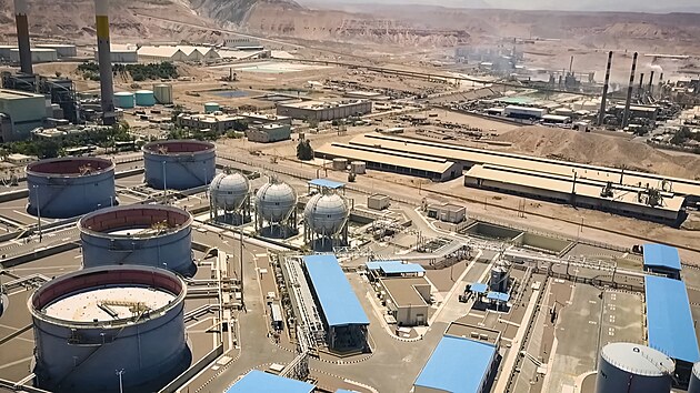 ilustra�ní snímek  - Ruská ropná rafinerie