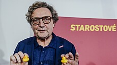 Petr Hlavá�ek ve volebním �tábu hnutí STAN b�hem tiskové konference po...