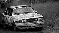�koda 130 LR drtila monstra skupiny B. Sta�ilo jí 130 koní.