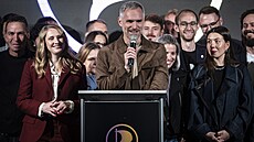 Volební �táb Pirát� v Trojském pivovaru. Na snímku je Zden�k H�ib. (10. �íjna...