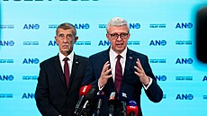 Volební �táb Hnutí ANO v Praze na Chodov�. Tisková konference Andrej Babi� a...