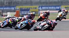 Daniel Munoz a Senna Agius v závod� Moto2 p�i Velké cen� Indonesie.