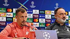 Tomá� Vl�ek a trenér Jind�ich Trpi�ovský na tiskové konferenci p�ed utkáním...