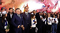 Slovenský premiér Robert Fico na p�edvolebním shromá�d�ní srbského exprezidenta...