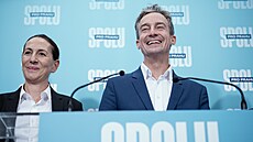Tomá� Portlík a Alexandra Ud�enija na tiskové konferenci Spolu pro Prahu