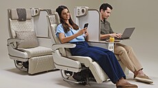 Létání v ekonomické t�íd� se m��e brzy zase o n�co p�iblí�it luxusu. Emirates...
