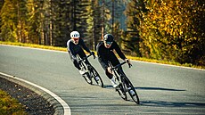 Za �eskou zna�kou jízdních kol Superior stojí firma Bike Fun International. V...