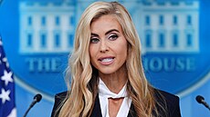 Nová tisková mluv�í Bílého domu Katie Zachariaová po�ádá svou první tiskovou...