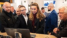 Atmosféra ve volebním �tábu hnutí ANO ve Zlín�. (10. �íjen 2026)