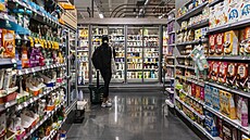 Zákaznice v prodejn� Whole Foods Market v New Yorku 5. �íjna 2026