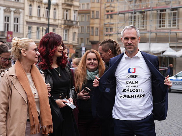 Druhý pokus o sesazení Okamury. Pirátům vadí omezování přístupu veřejnosti