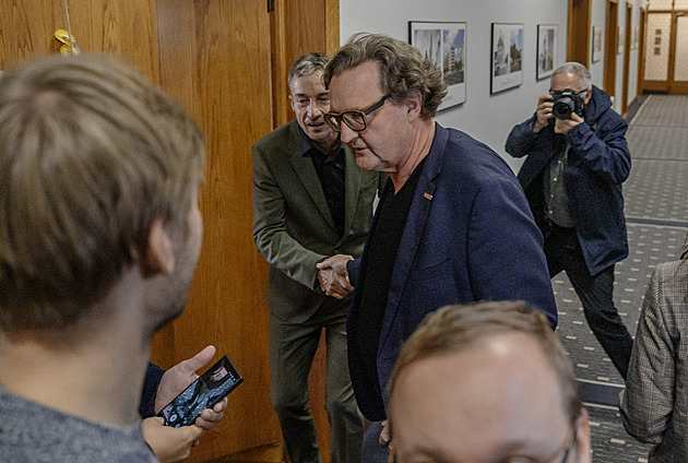 V Praze povládnou STAN a SPOLU, další partnery hledají. Piráti nabídku odmítli