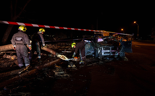 Další útok na Kyjev. Rusové v noci zasáhli důležité spojení přes Dněpr