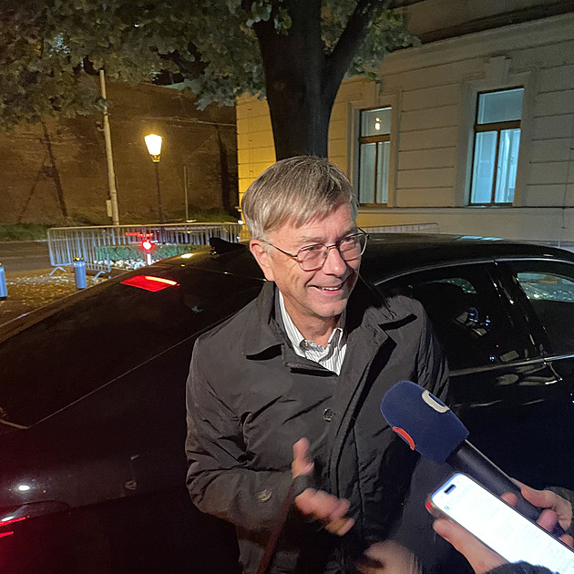Babiš připustil i jiný model financování než ze státního rozpočtu, uvedl ředitel ČT