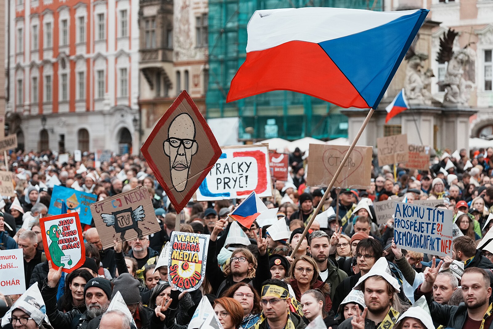 Obavy o budoucnost médií. DAMU vyhlásila stávkovou pohotovost, přidalo se i Brno | Česko