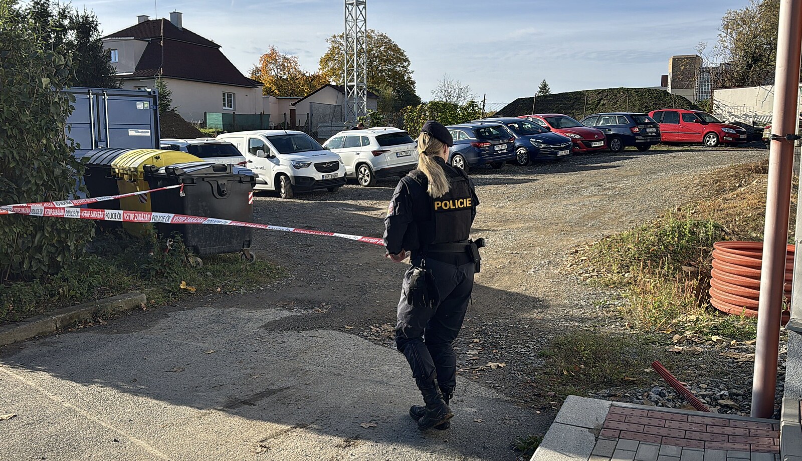Na staveništi v Kunraticích našli mrtvolu muže, policie vyloučila vraždu