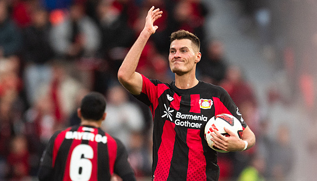 Nezastavitelný Schick dal sedmý ligový gól, Leverkusen ale na Stuttgart nestačil