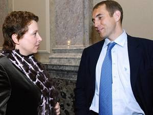 Petra Buzkov s vicepremirem Martinem Jahnem.