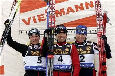 V závodu Svtového poháru v Oberstdorfu 21. ledna 2006 obsadila Neumannová tetí místo.