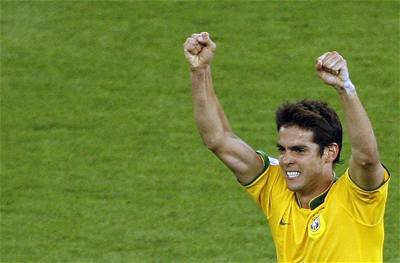 Radost brazilského ofenzivního záložníka Kaká z gólu do sítě Chorvatska.