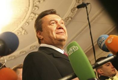 Janukovy je ukrajinskm premirem