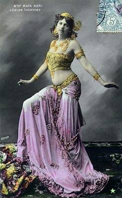 Mata Hari (reprofoto z pohledncie)