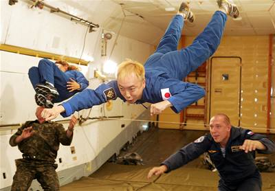 Daisuke Enomoto p�i tréninku