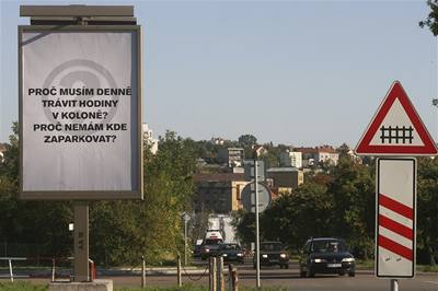 Socialist opt vythli s billboardy proti ODS 