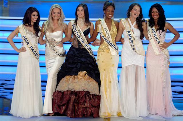 Vít�zky jednotlivých region�.