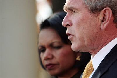 Po porce uvauje Bush o zmn kursu v Irku