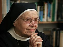 anna kaplan seznamka chodíš s maminkým chlapcem