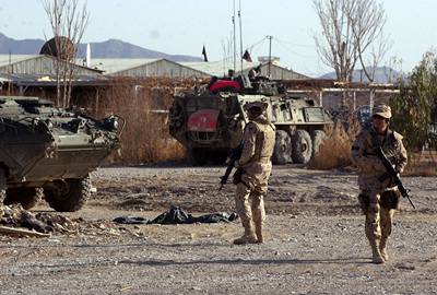 Vbuch v Afghnistnu zabil est vojk NATO