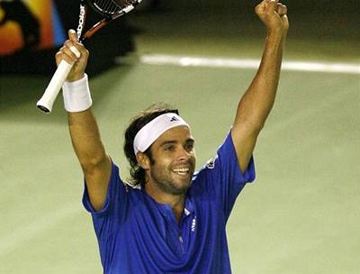 Vítěz semifinále Australian Open Fernando Gonzalez.