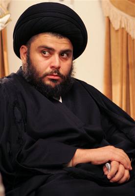 Radikální íitský duchovní Muktada Sadr.
