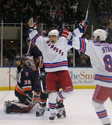 ei zadili pro Rangers play off