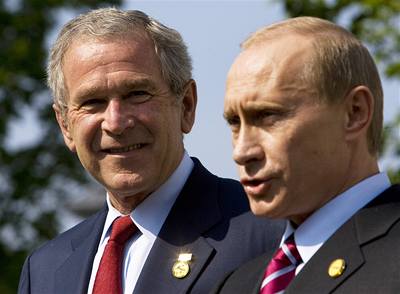 Putin navrhl Bushovi pání, a stojí protiraketová základna v Ázerbájdánu.