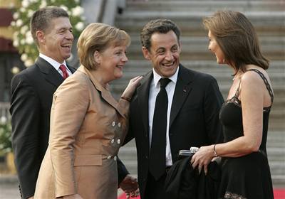 Nmecká kancléka Angela Merkelová a francouský prezident Nicolas Sarkozy.