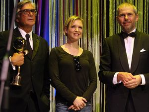 Ji�� Barto�ka, Ren� Zellwegerov� a Marek Eben.