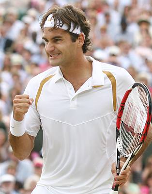 Roger Federer popáté za sebou vyhrál Wimbledon.
