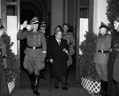 Emil Hácha s íským protektorem Reinhardem Heydrichem.