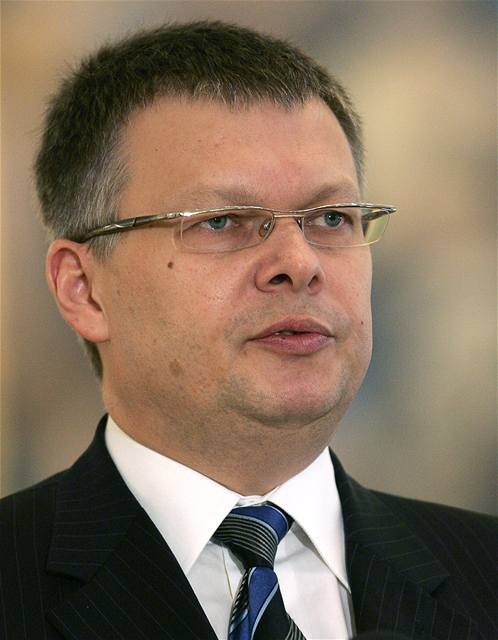 Polsk ministr vnitra kon kvli korupci