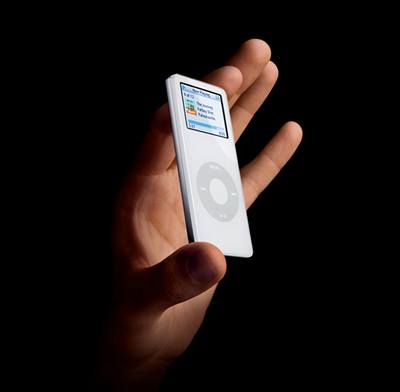 Vhlasný hudební pehráva iPod nano.