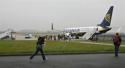 Letadlo nízkonákladové spolenosti Ryanair