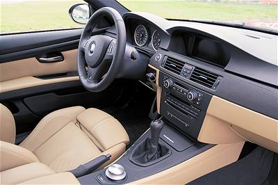 BMW M3 - palubní deska